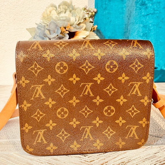 Louis Vuitton Monogram cartouchiere MM crossbody bag - Picture 6 of 14
